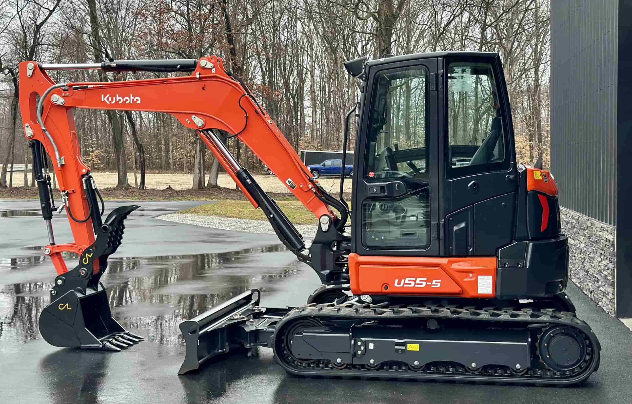 2022 KUBOTA U55-5
